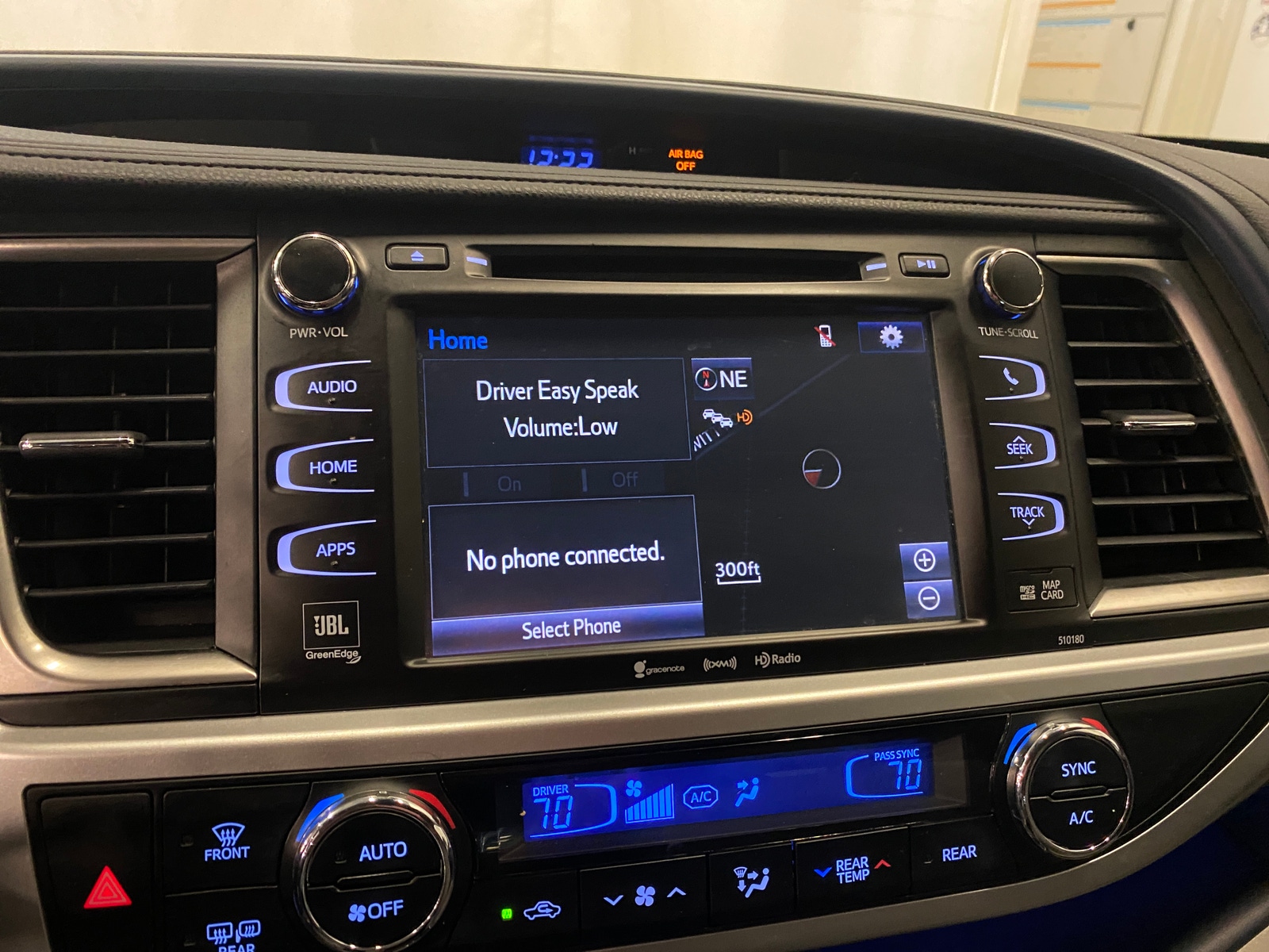 Thumbnail: 2018 Toyota Highlander - 3