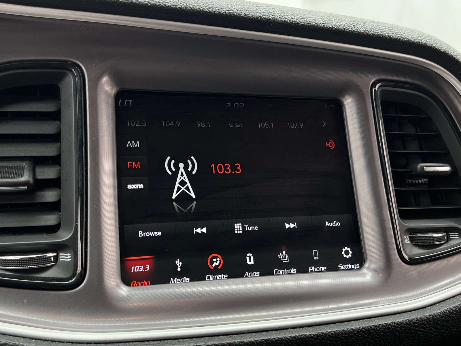 Thumbnail: 2019 Dodge Challenger - 3