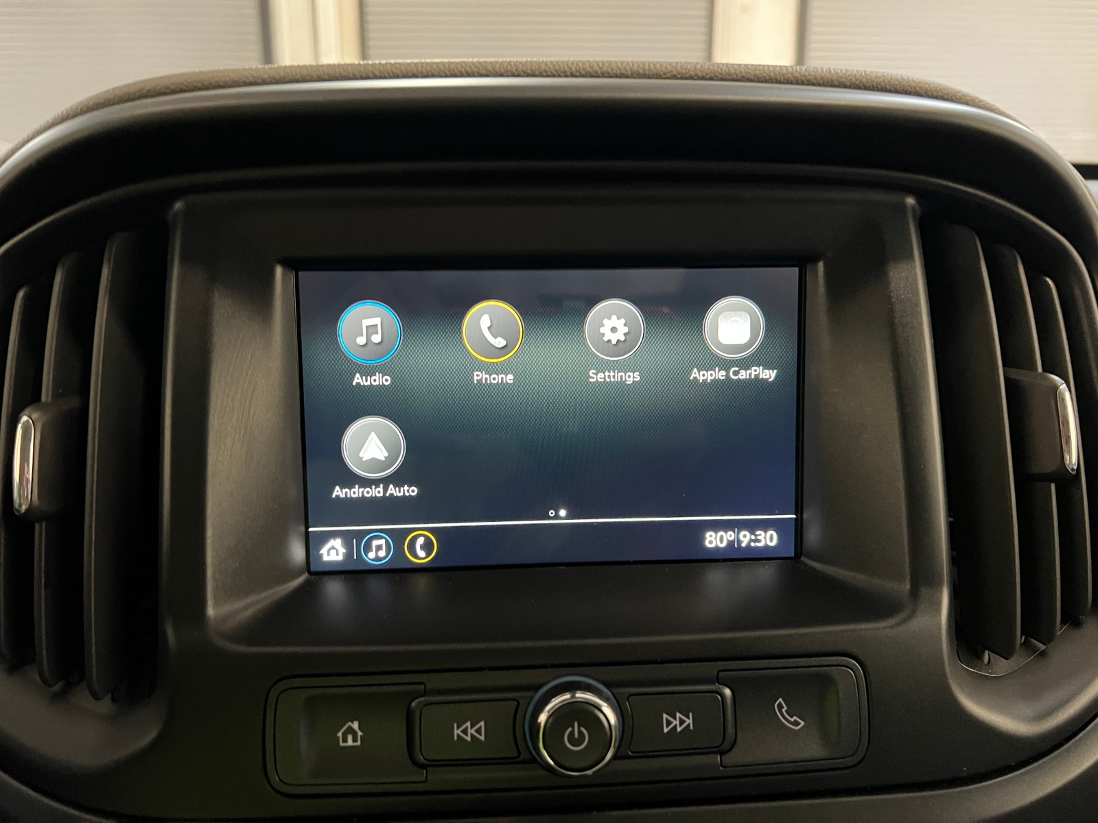 Thumbnail: 2019 Chevrolet Colorado - 4