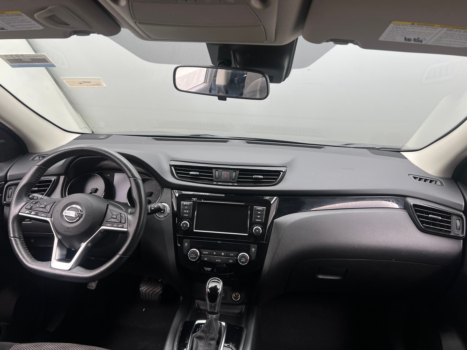 Thumbnail: 2019 Nissan Rogue Sport - 3