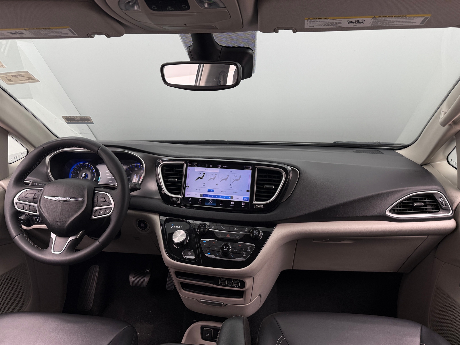Thumbnail: 2023 Chrysler Pacifica - 2