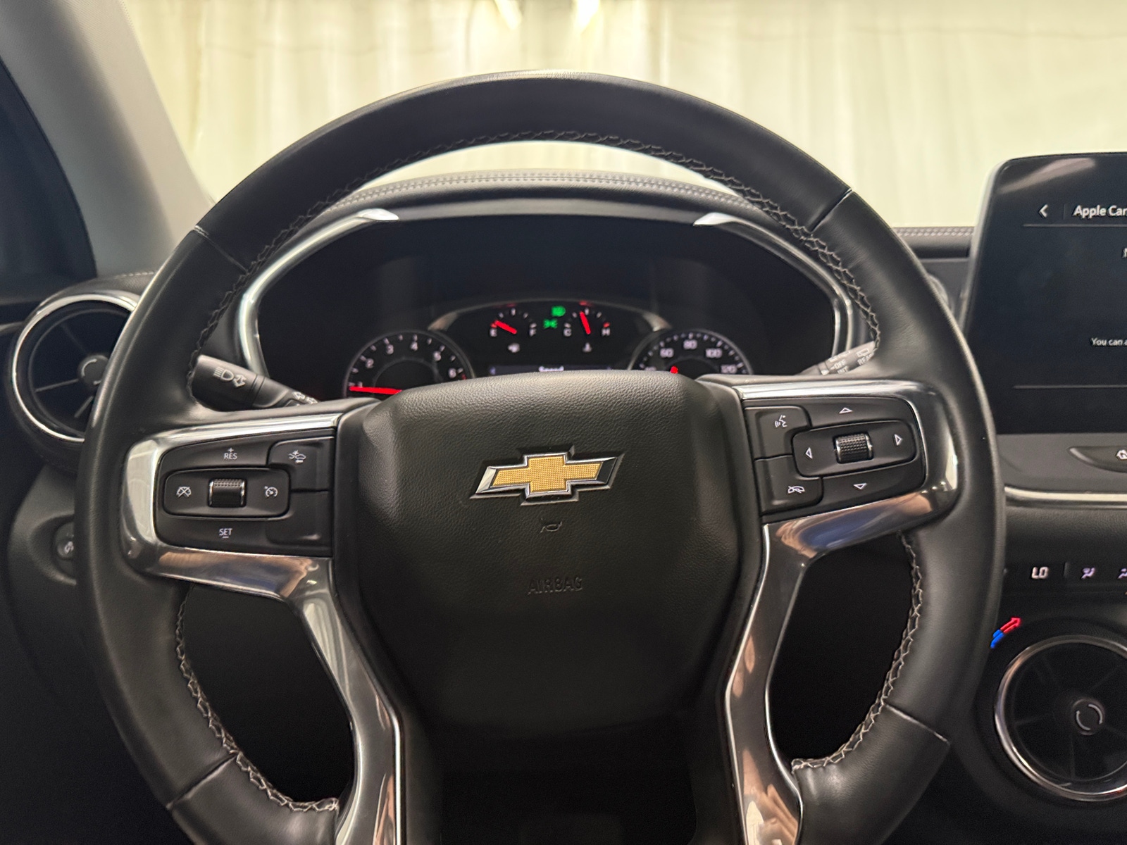 Thumbnail: 2023 Chevrolet Blazer - 4