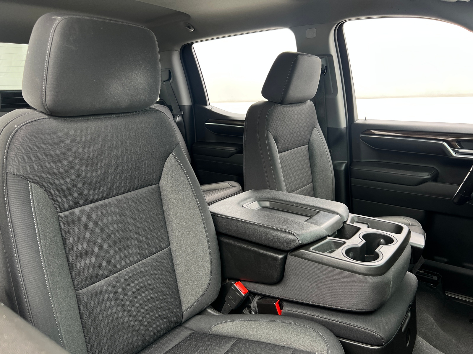Thumbnail: 2022 Chevrolet Silverado 1500 - 2