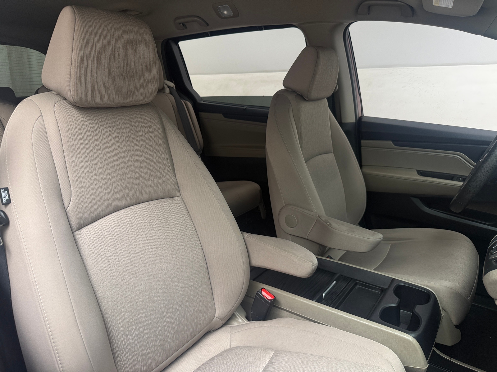 Thumbnail: 2019 Honda Odyssey - 2