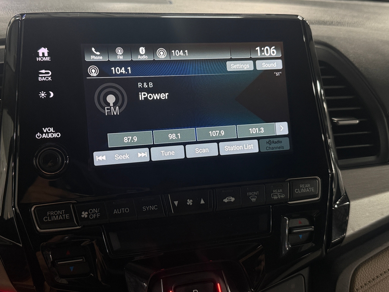 Thumbnail: 2019 Honda Odyssey - 4