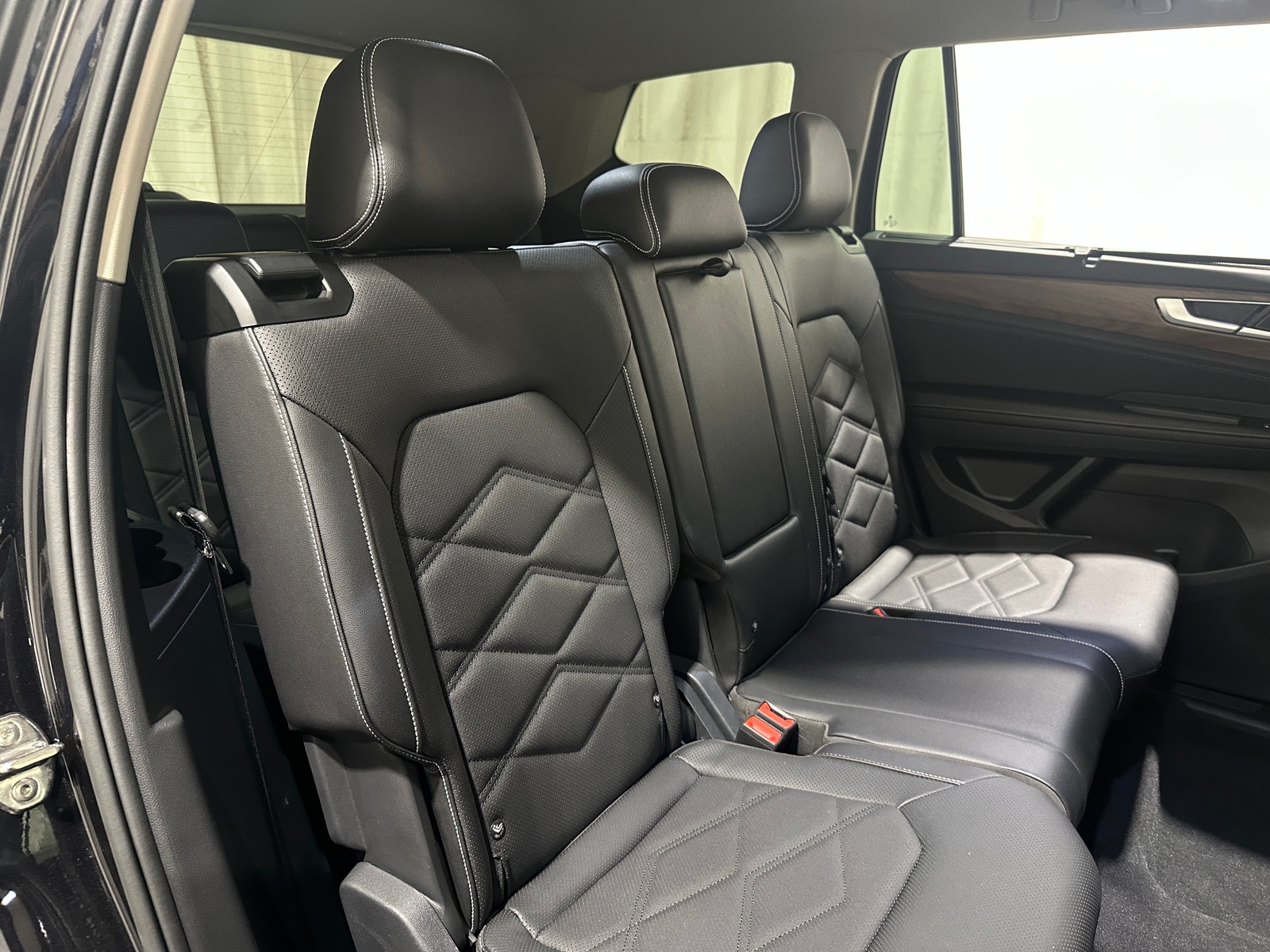 Thumbnail: 2026 Volkswagen Atlas - 5