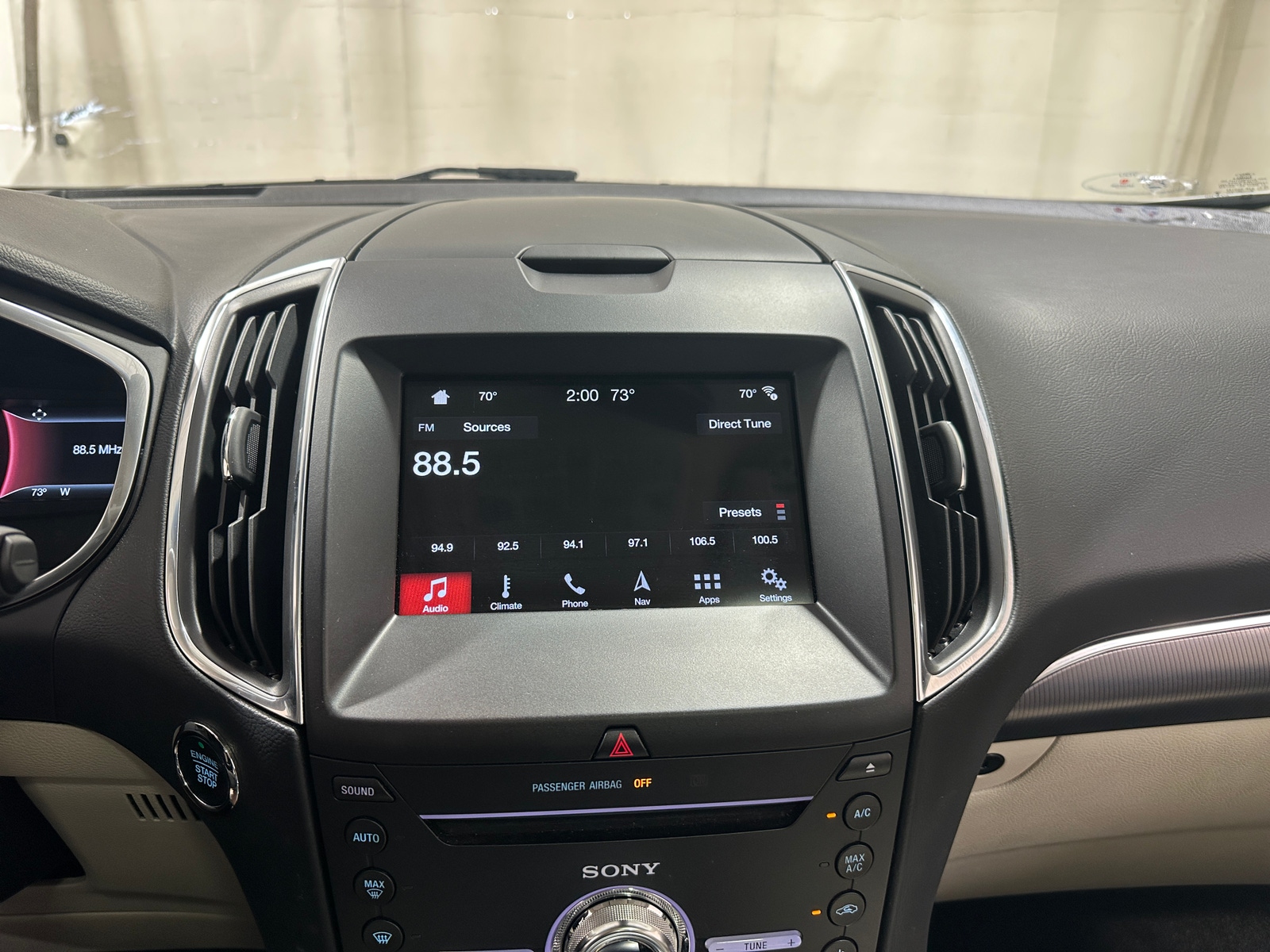 Thumbnail: 2018 Ford Edge - 3