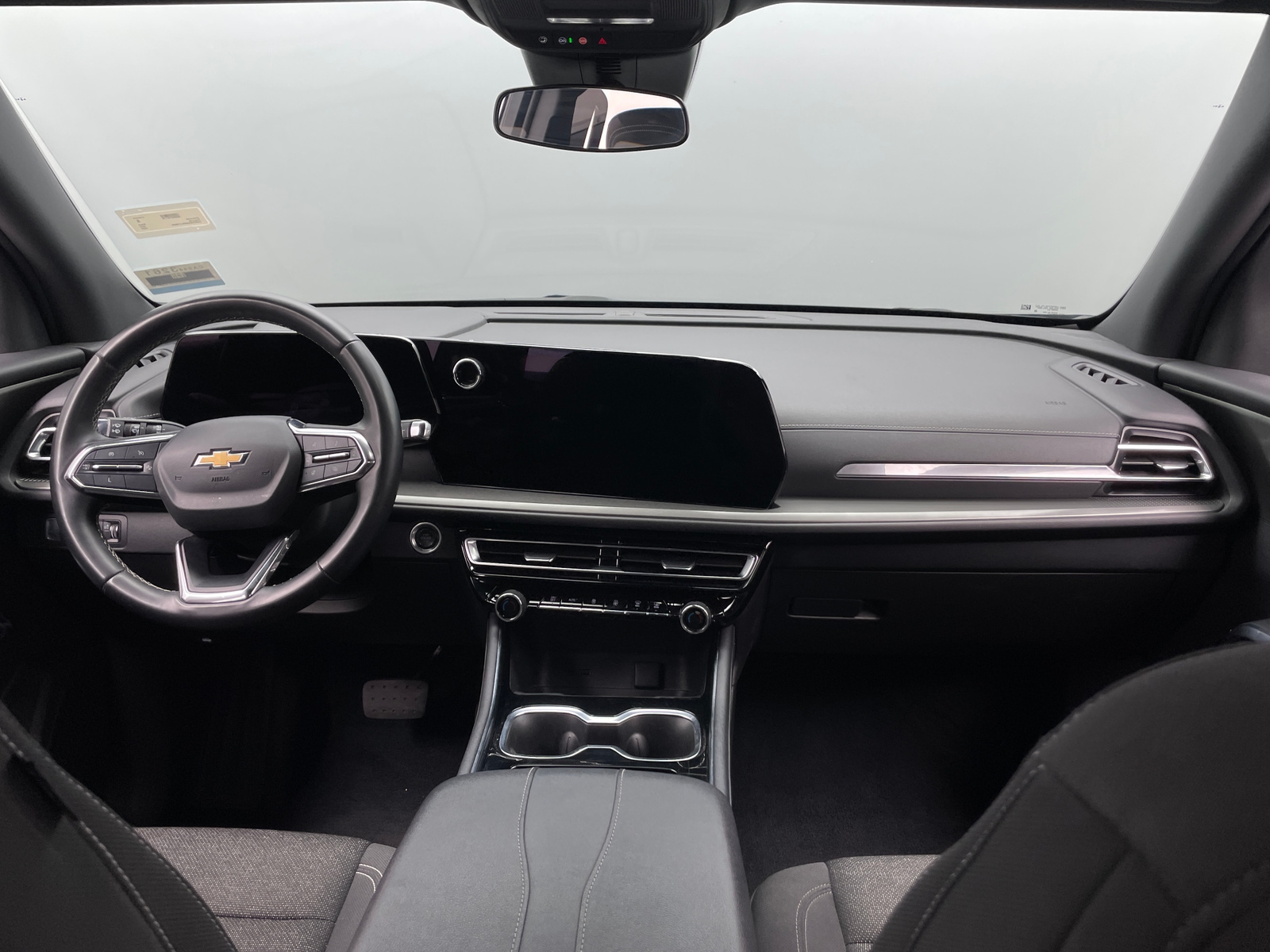 Thumbnail: 2024 Chevrolet Traverse - 3