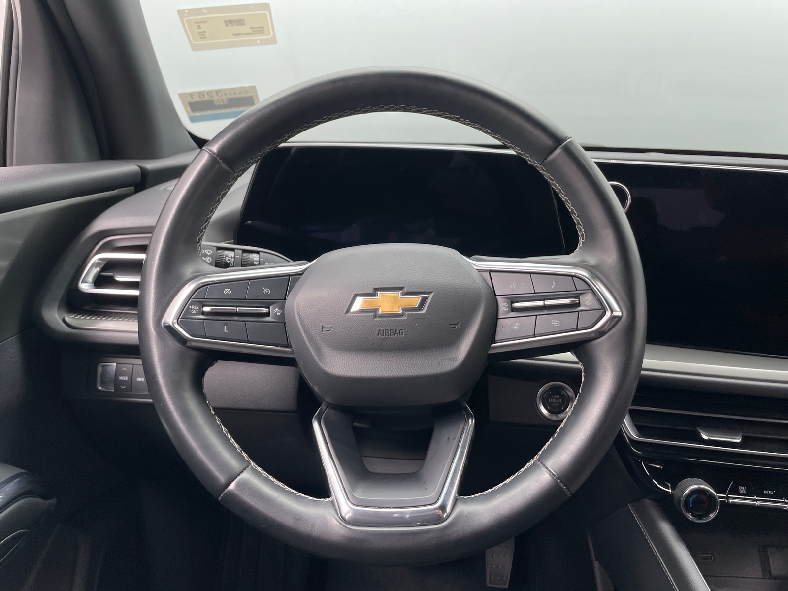 Thumbnail: 2024 Chevrolet Traverse - 5