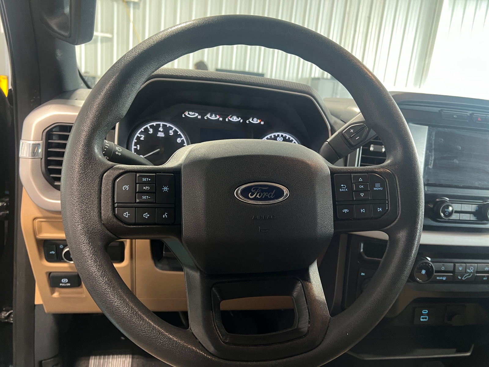 Thumbnail: 2023 Ford Econoline - 5