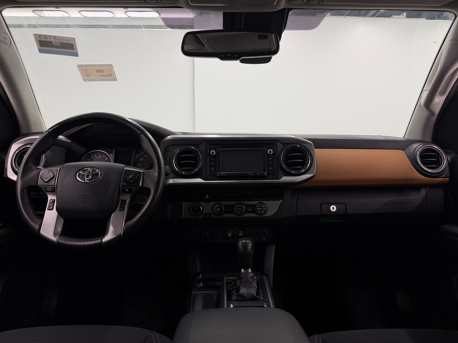 Thumbnail: 2019 Toyota Tacoma - 3