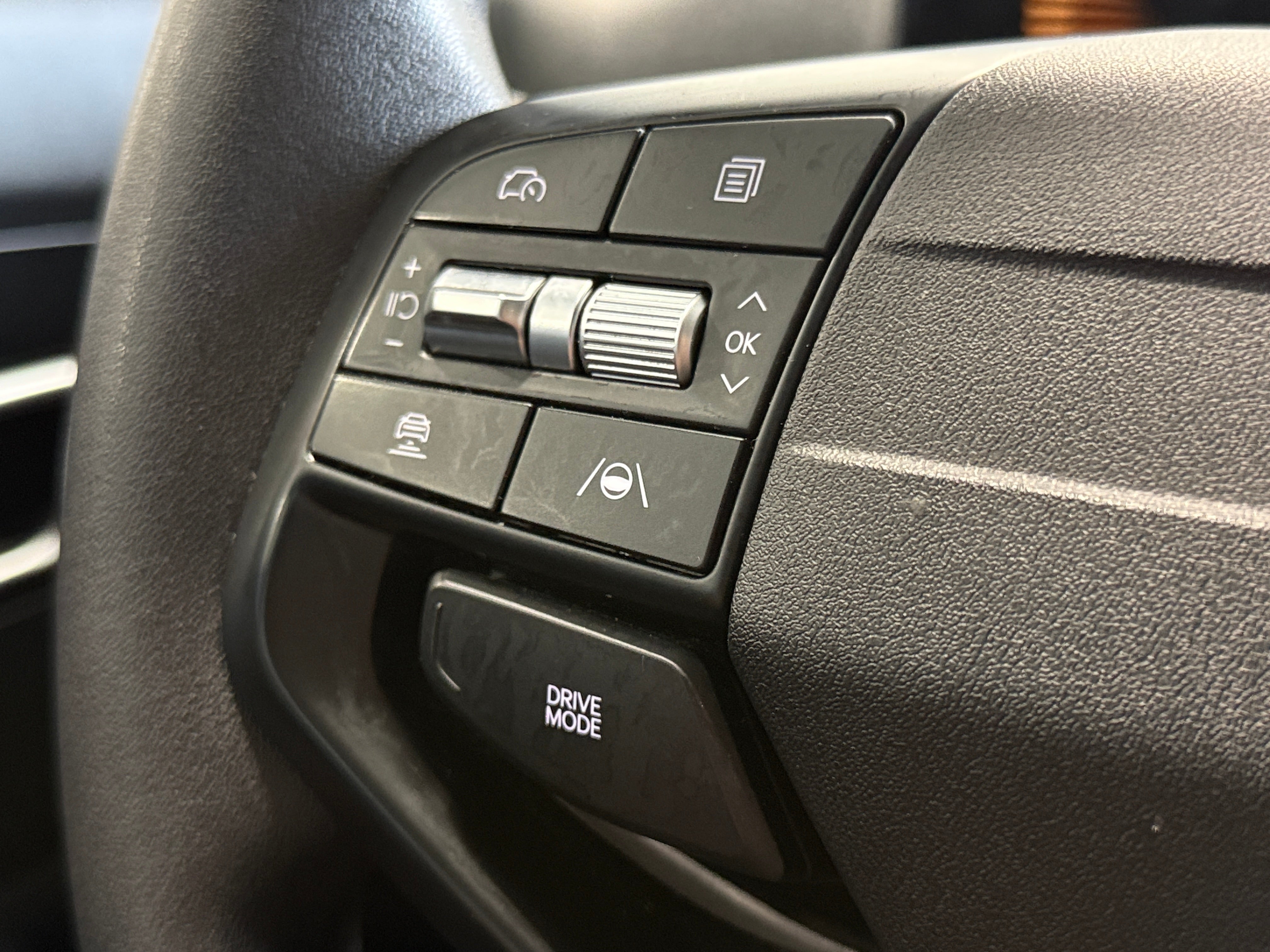 2025 Kia K4 LXS - Photo 12