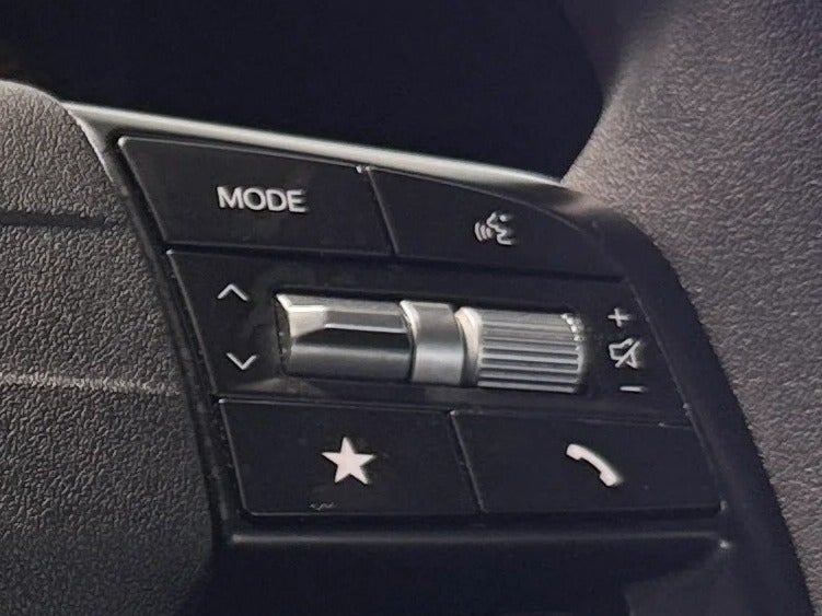 2025 Kia K4 LXS - Photo 17