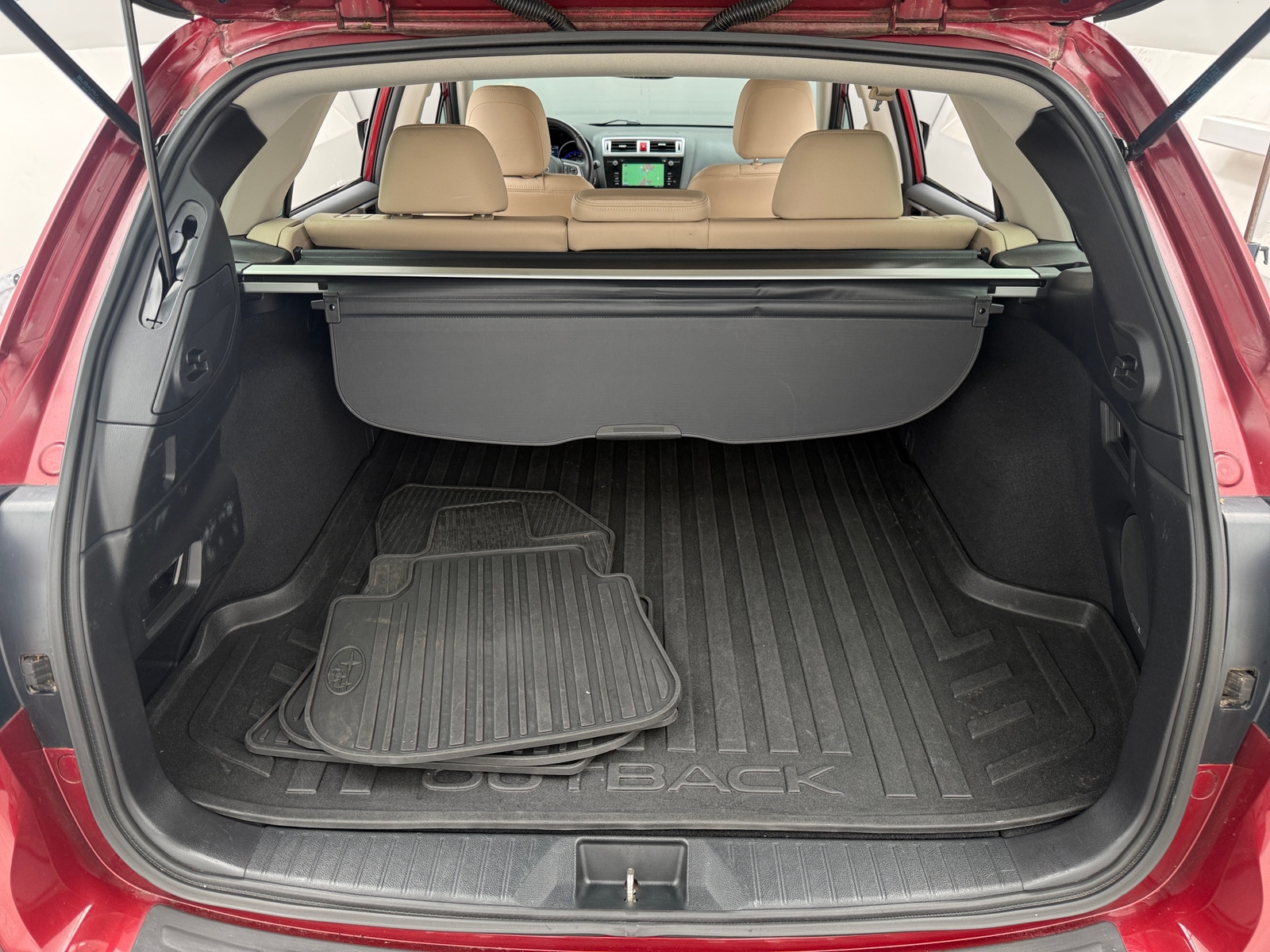 Thumbnail: 2015 Subaru Outback - 6