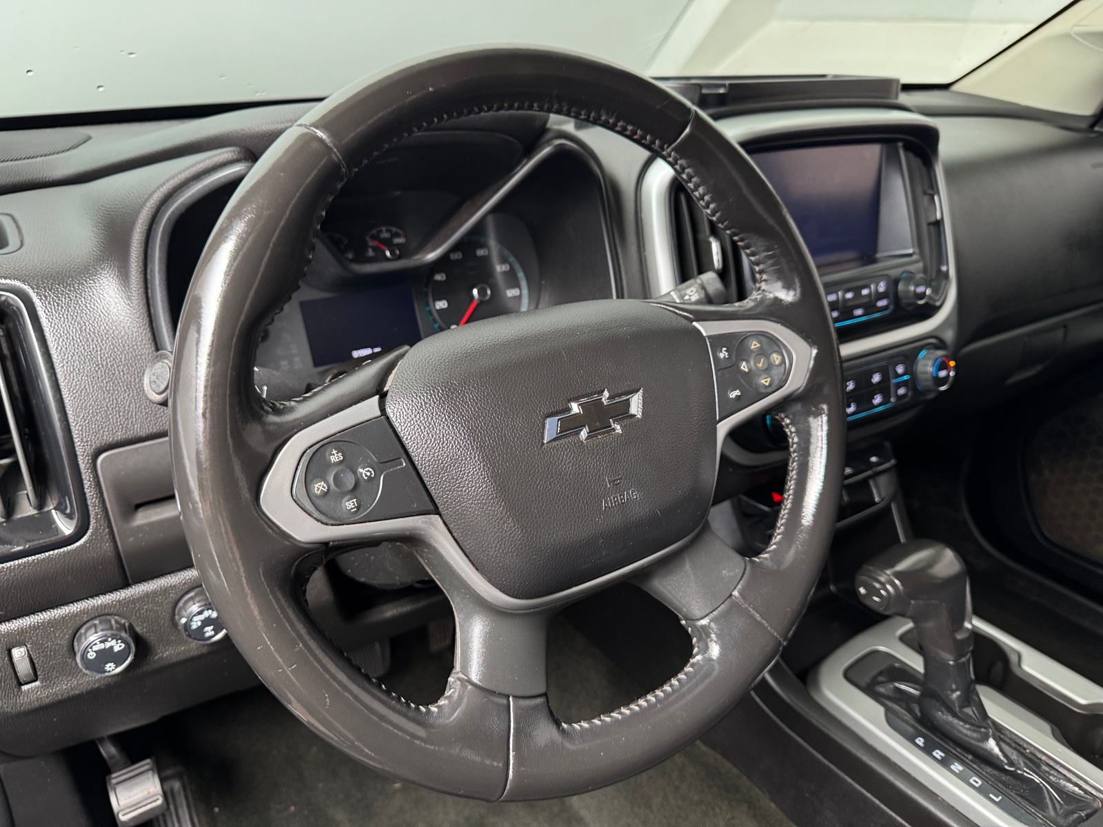 Thumbnail: 2018 Chevrolet Colorado - 5