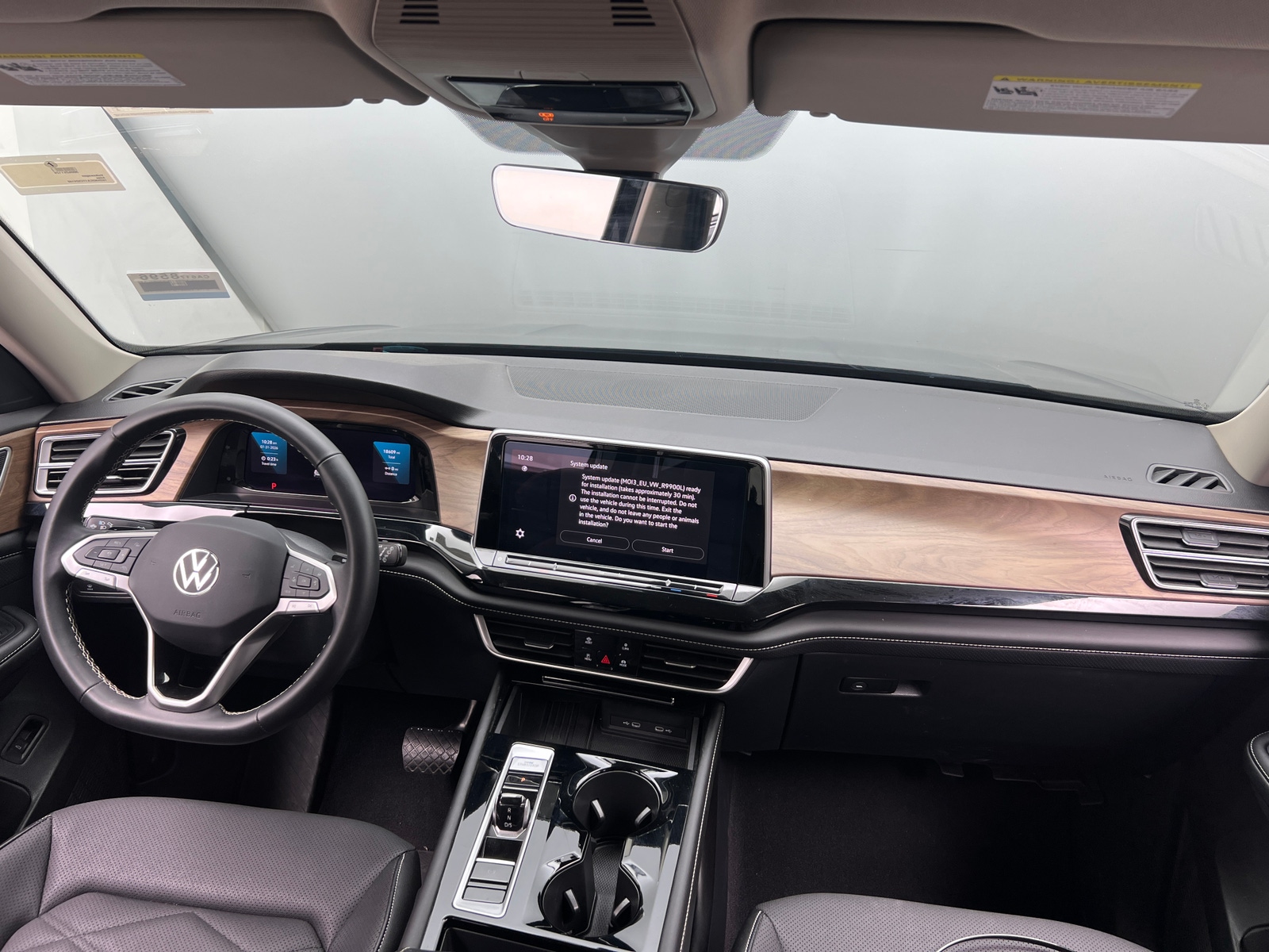 Thumbnail: 2026 Volkswagen Atlas - 2