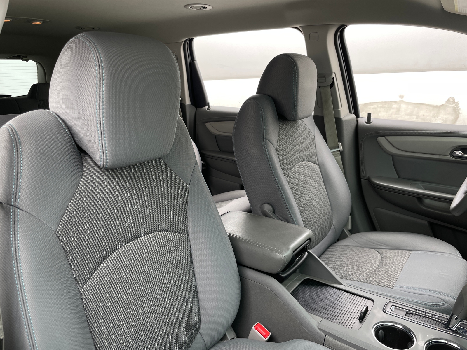 Thumbnail: 2017 Chevrolet Traverse - 2