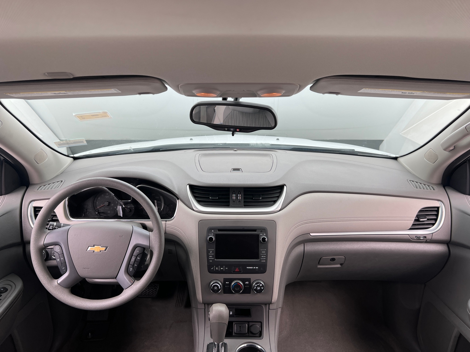 Thumbnail: 2017 Chevrolet Traverse - 3