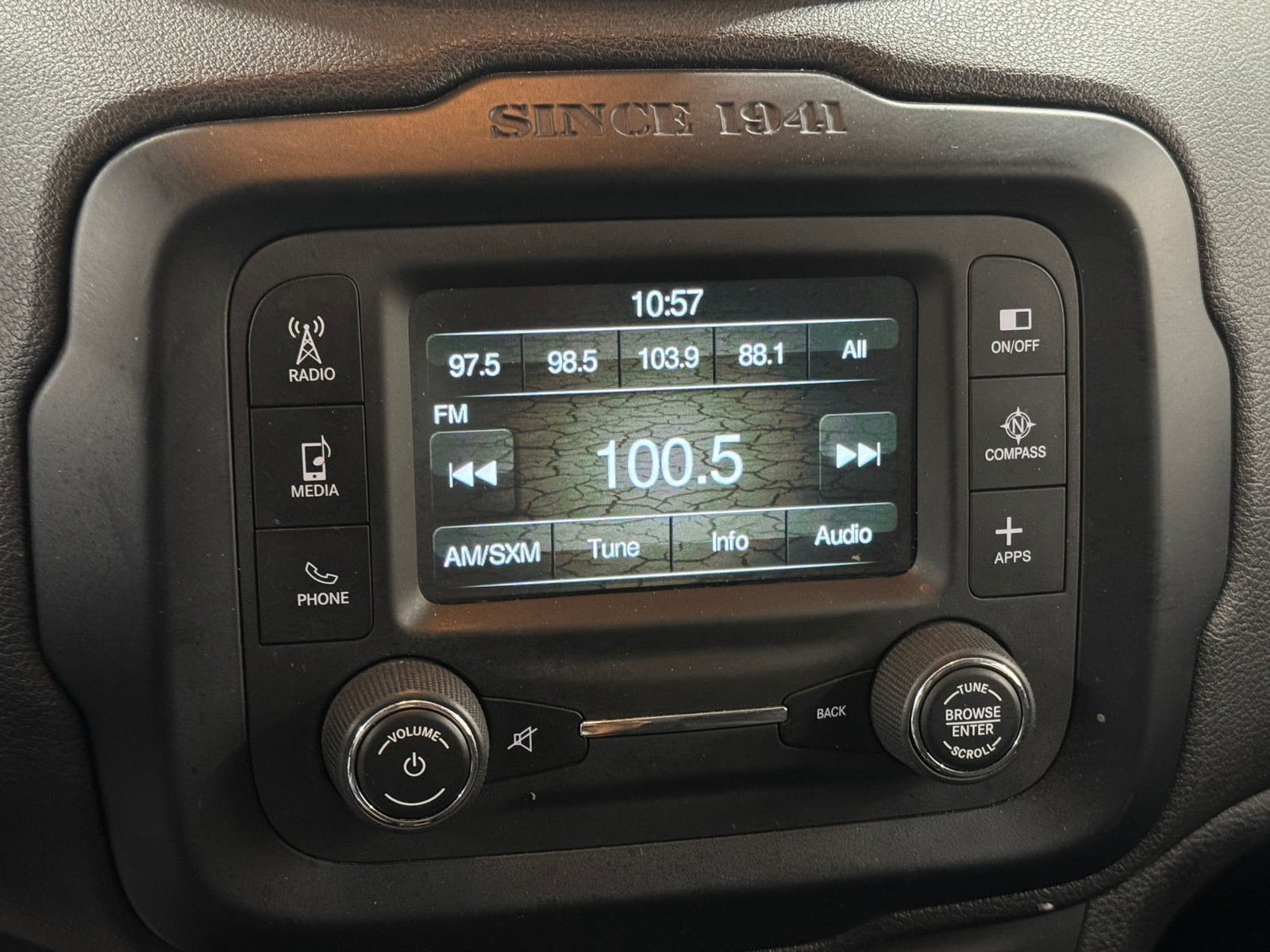 Thumbnail: 2017 Jeep Renegade - 4