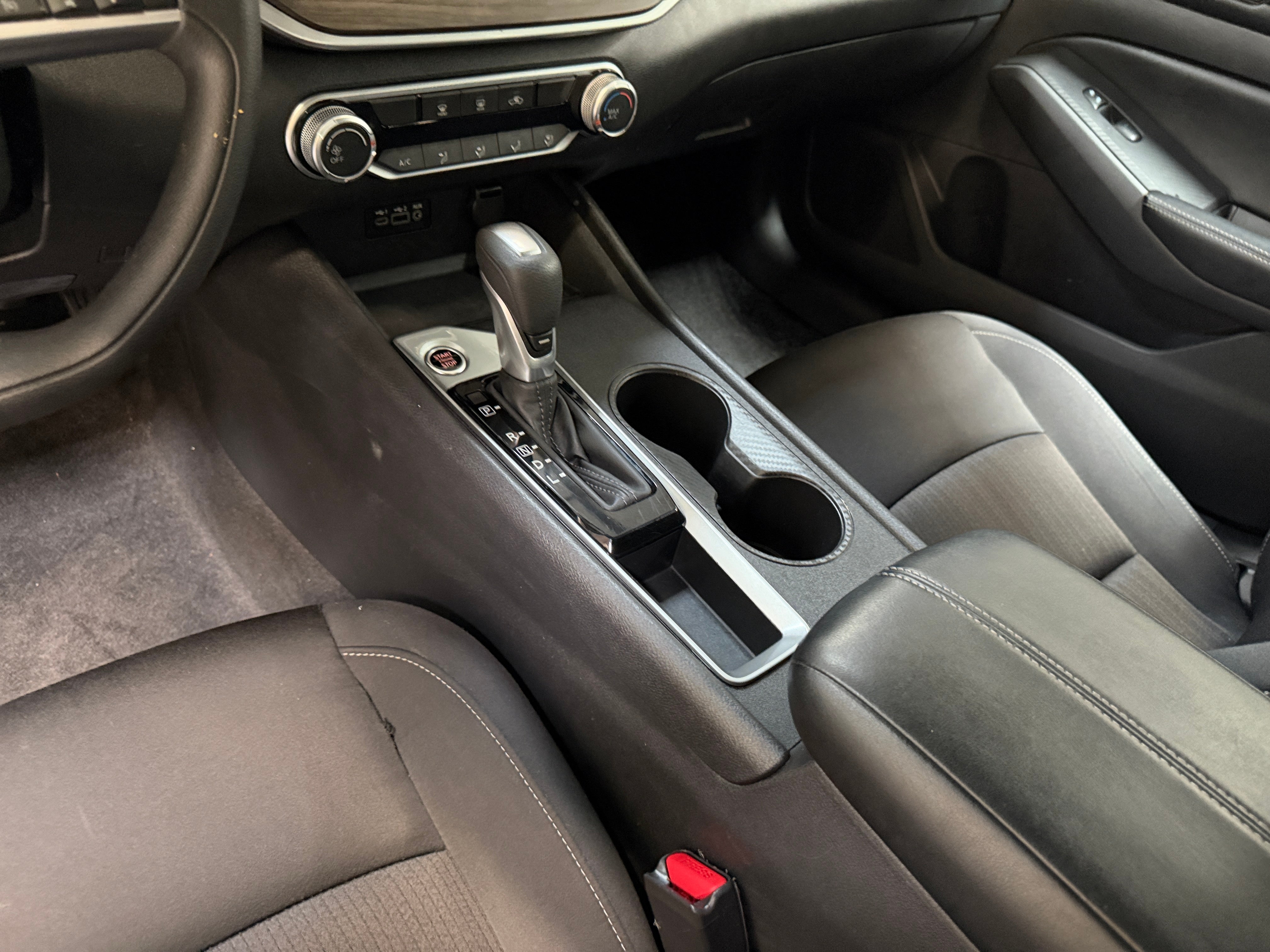 2025 Nissan Altima SV - Photo 7