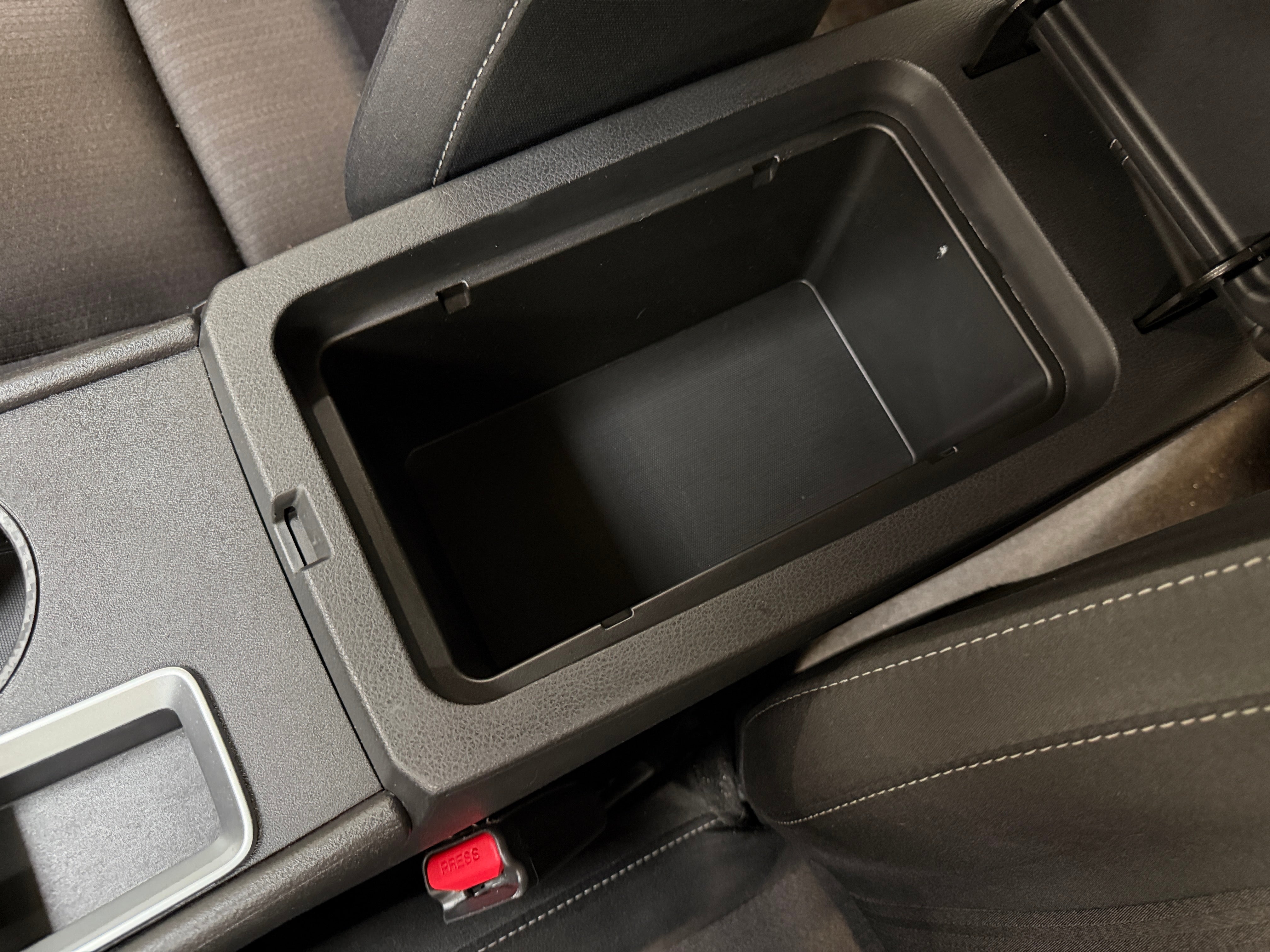 2025 Nissan Altima SV - Photo 14