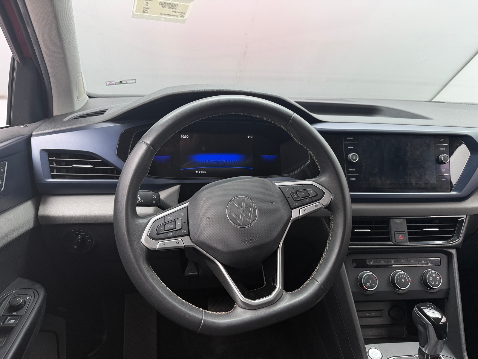 Thumbnail: 2022 Volkswagen Taos - 5