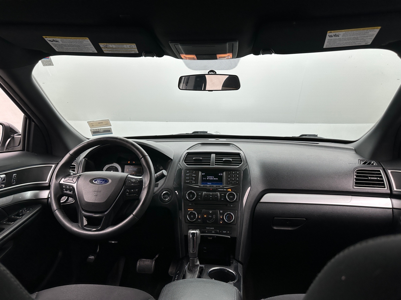 Thumbnail: 2017 Ford Explorer - 3