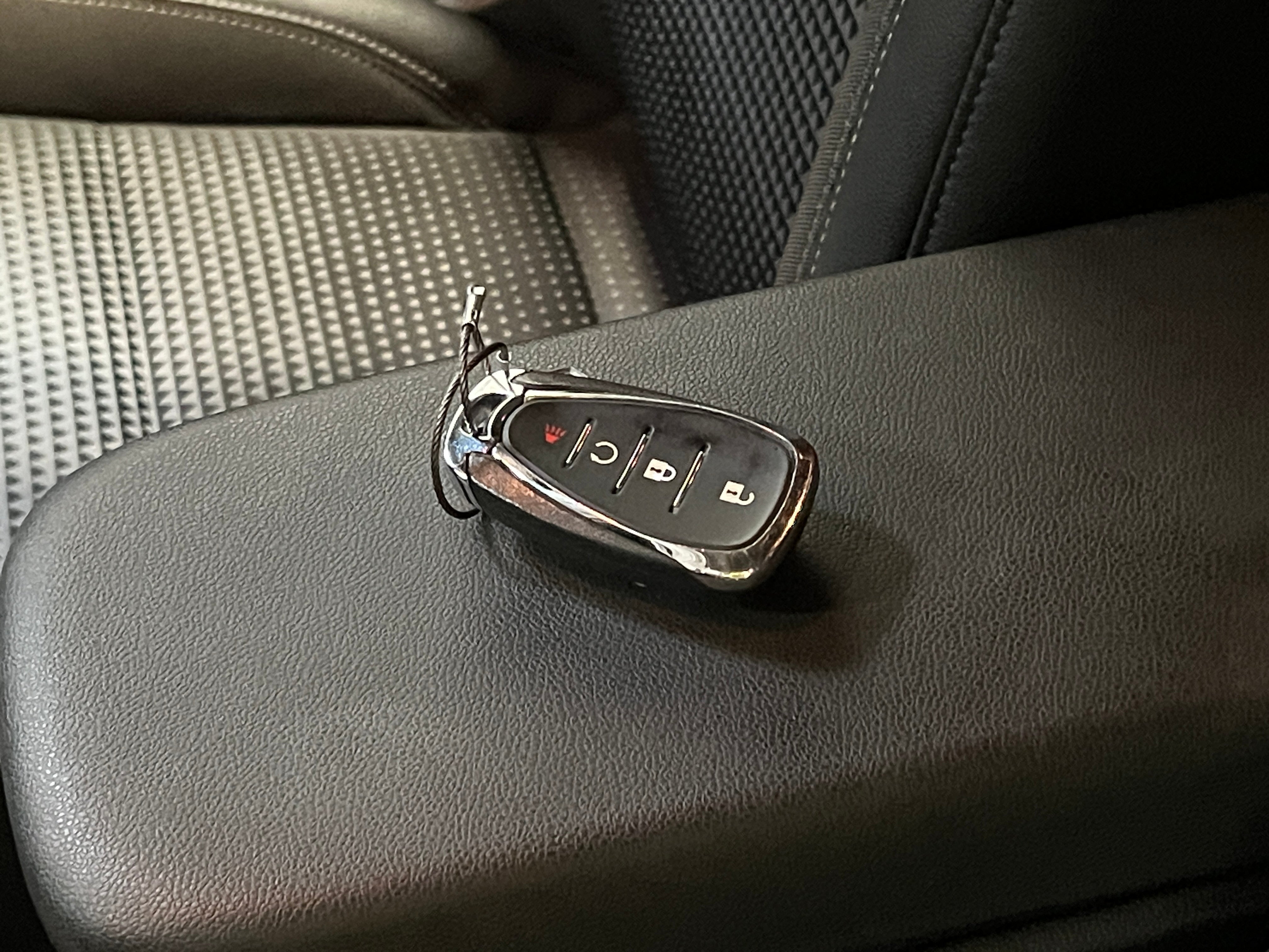 2025 Chevrolet Trax LT - Photo 11