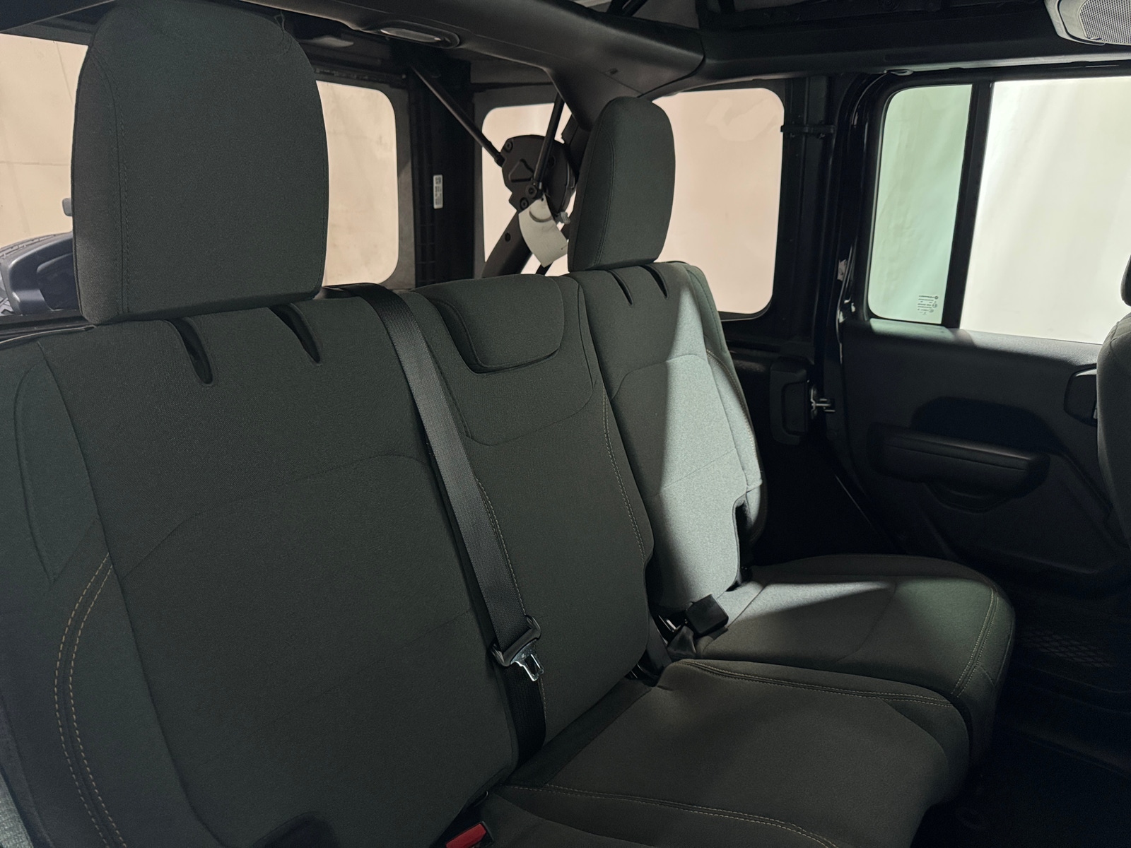 Thumbnail: 2025 Jeep Wrangler - 6