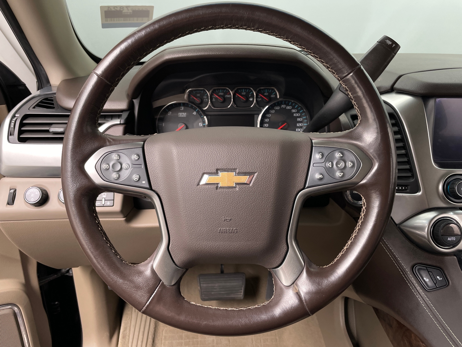 Thumbnail: 2019 Chevrolet Tahoe - 4
