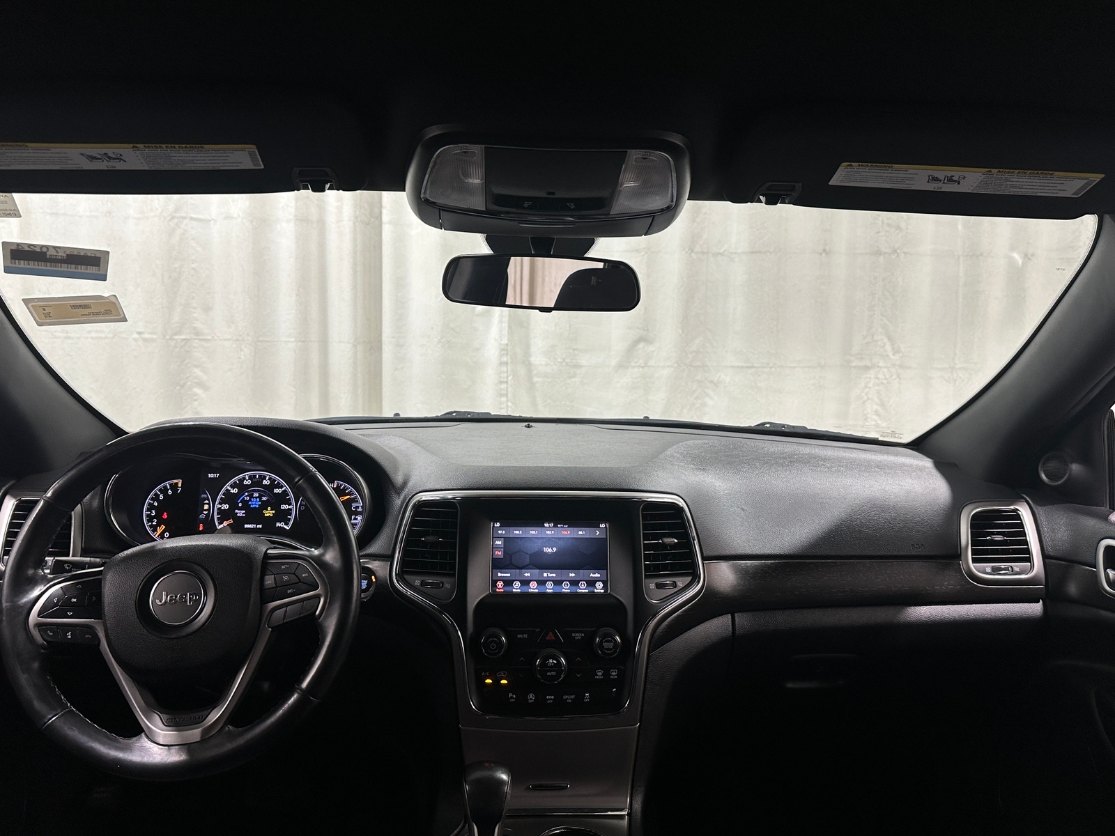 Thumbnail: 2018 Jeep Grand Cherokee - 3