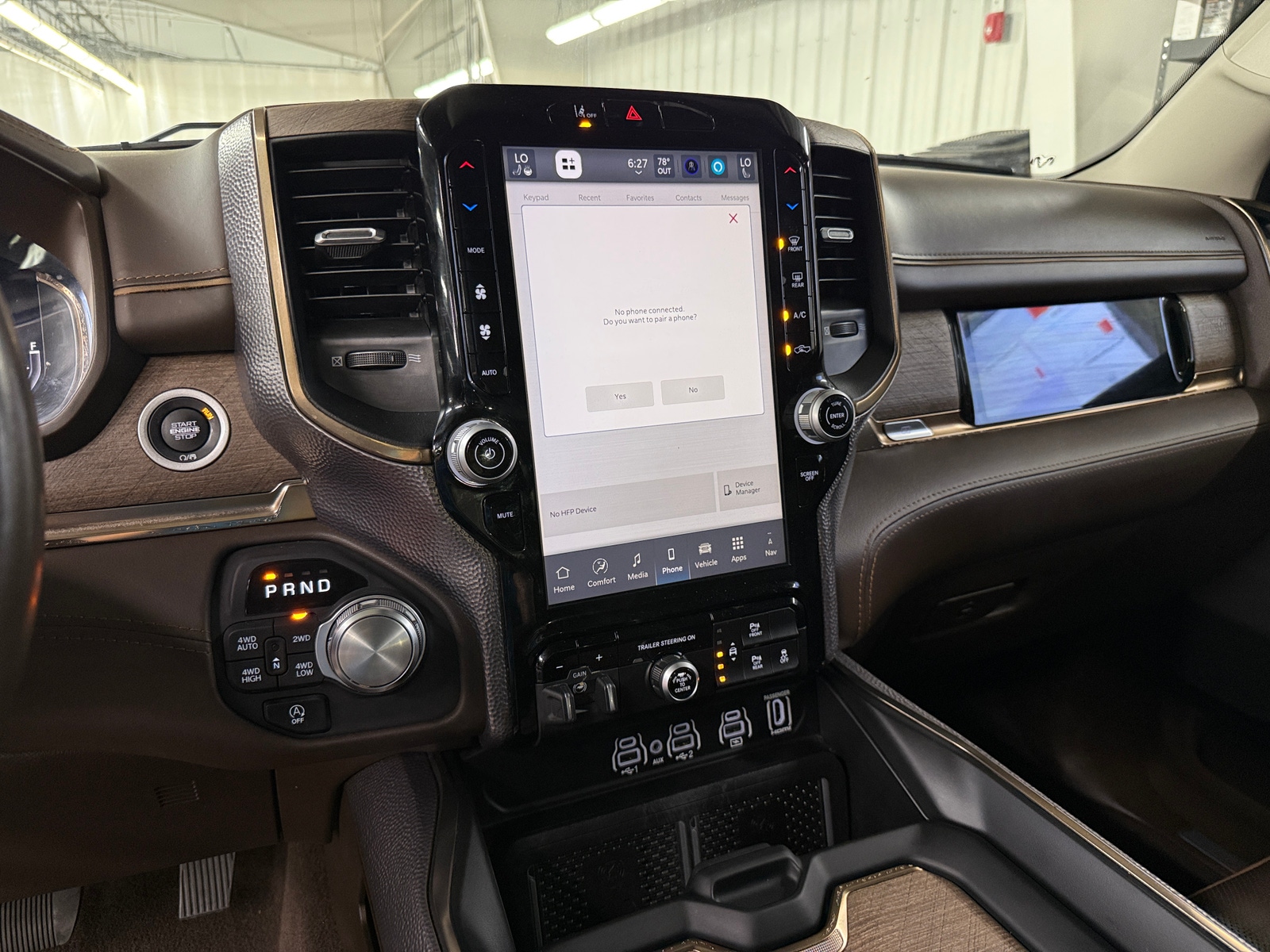 Thumbnail: 2025 RAM 1500 - 3