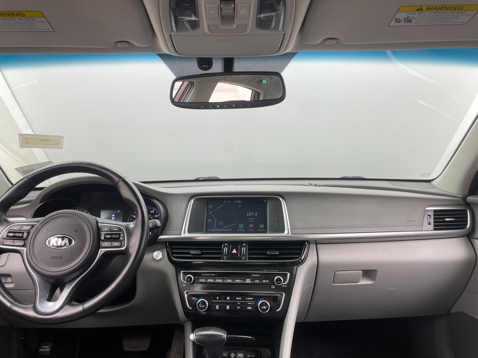 Thumbnail: 2016 Kia Optima - 2