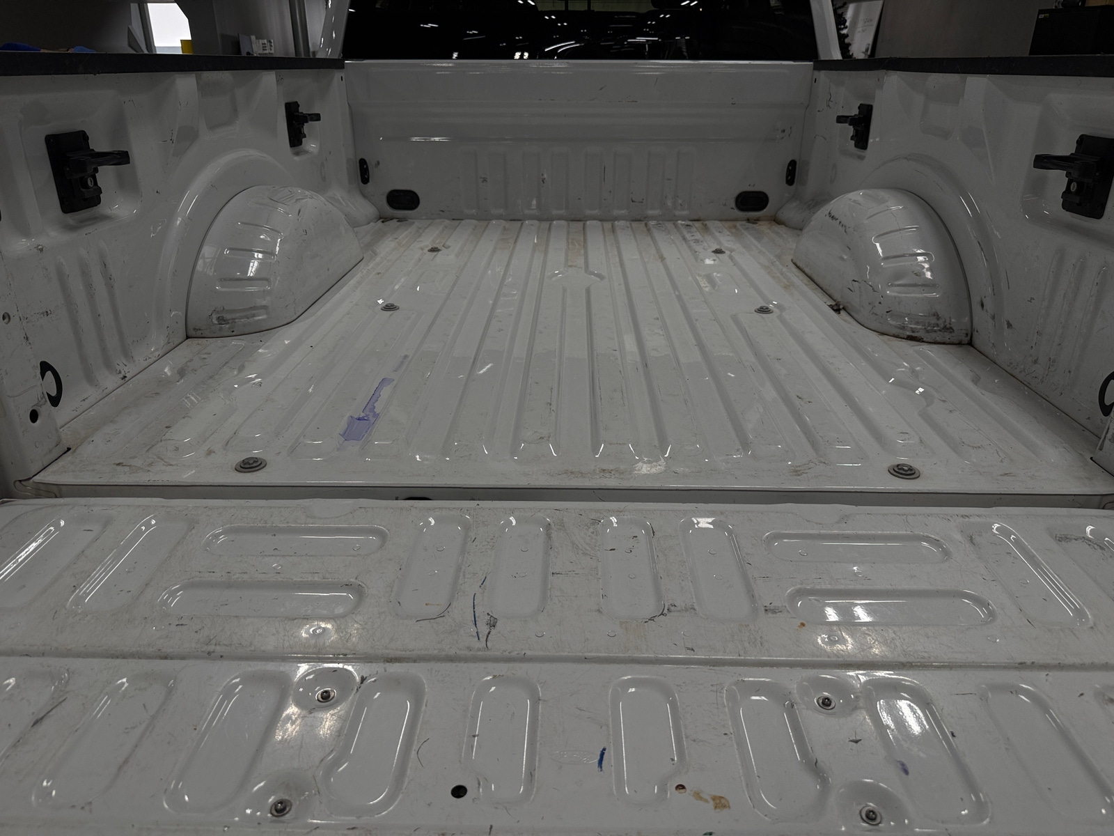 Thumbnail: 2019 Ford Econoline - 7