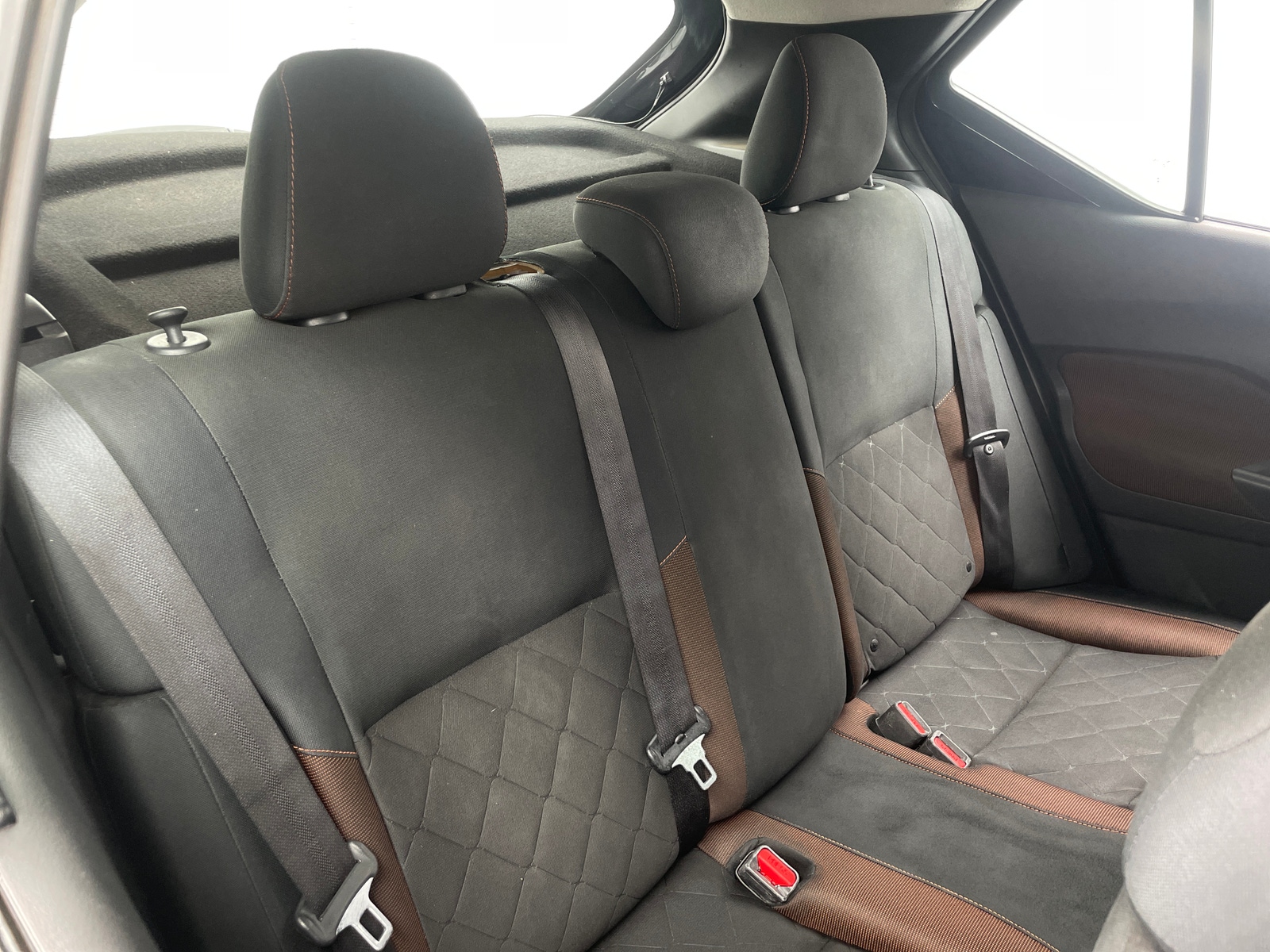 Thumbnail: 2020 Nissan Kicks - 6