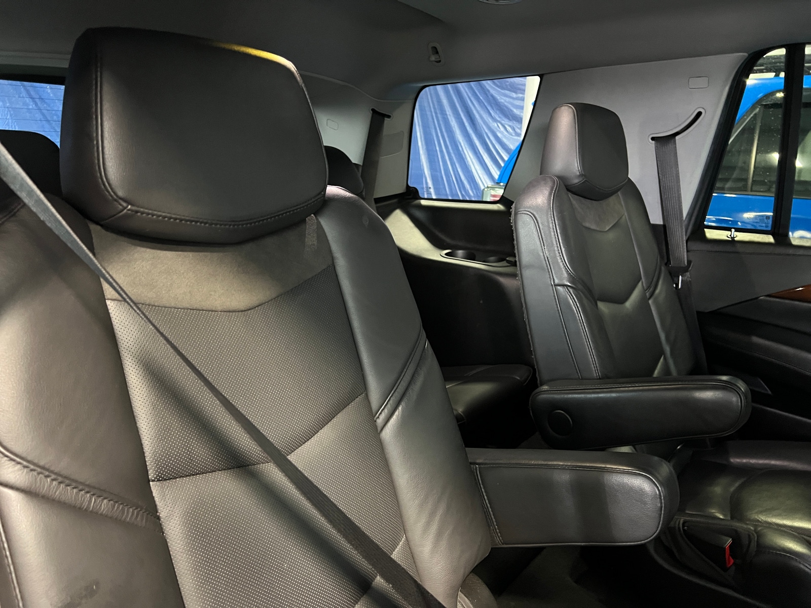 Thumbnail: 2019 Cadillac Escalade - 5