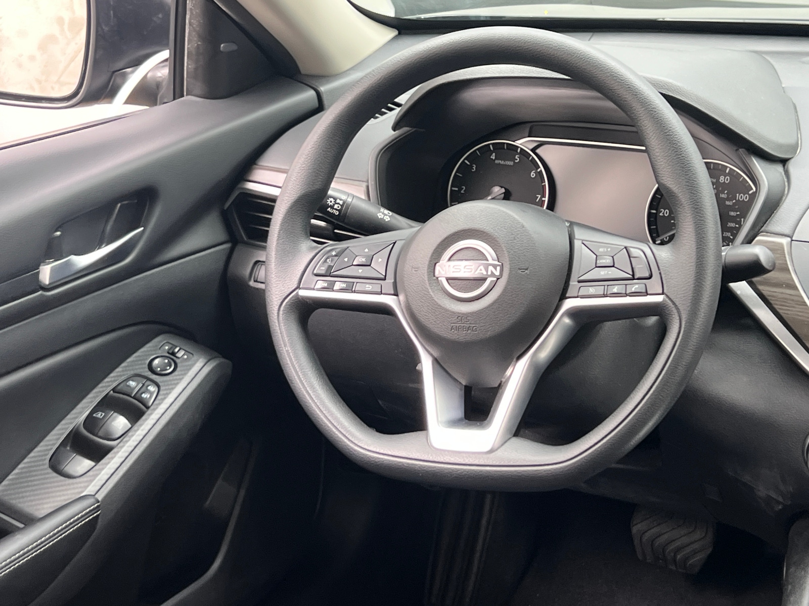 Thumbnail: 2025 Nissan Altima - 5