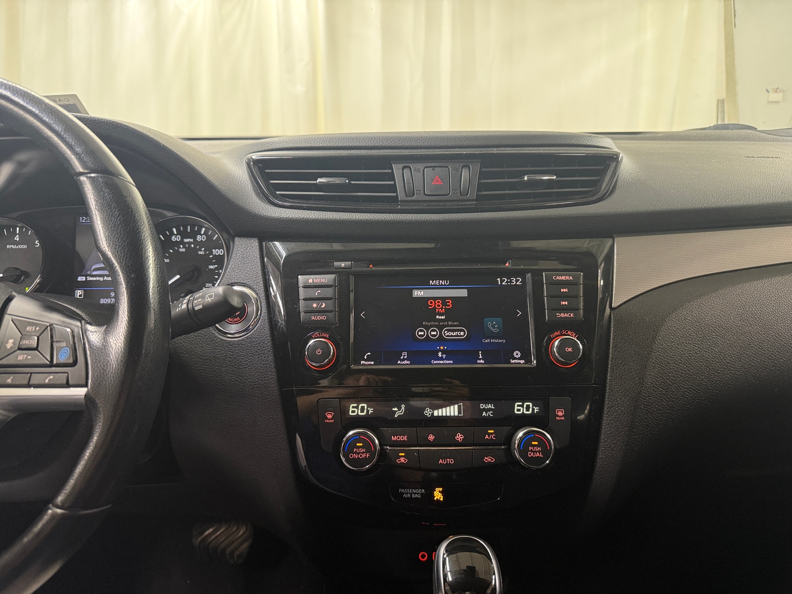 Thumbnail: 2020 Nissan Rogue Sport - 3
