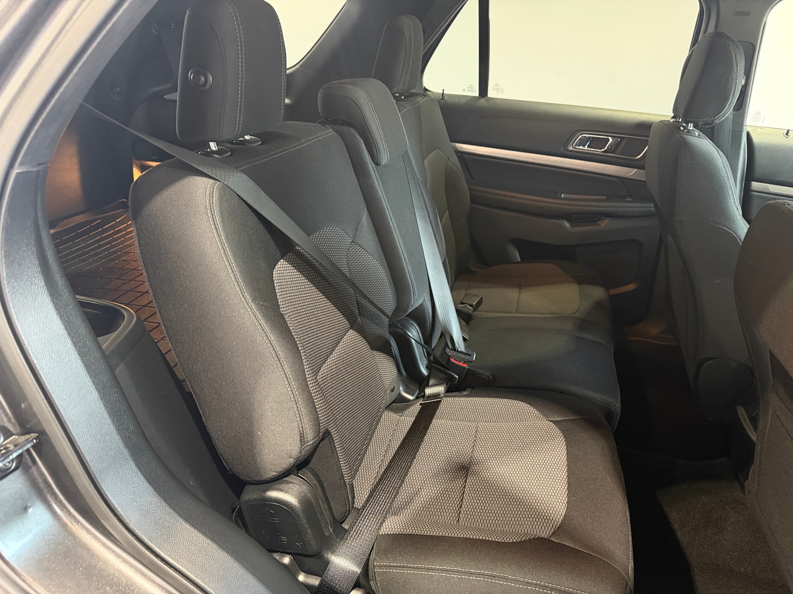 Thumbnail: 2018 Ford Explorer - 6