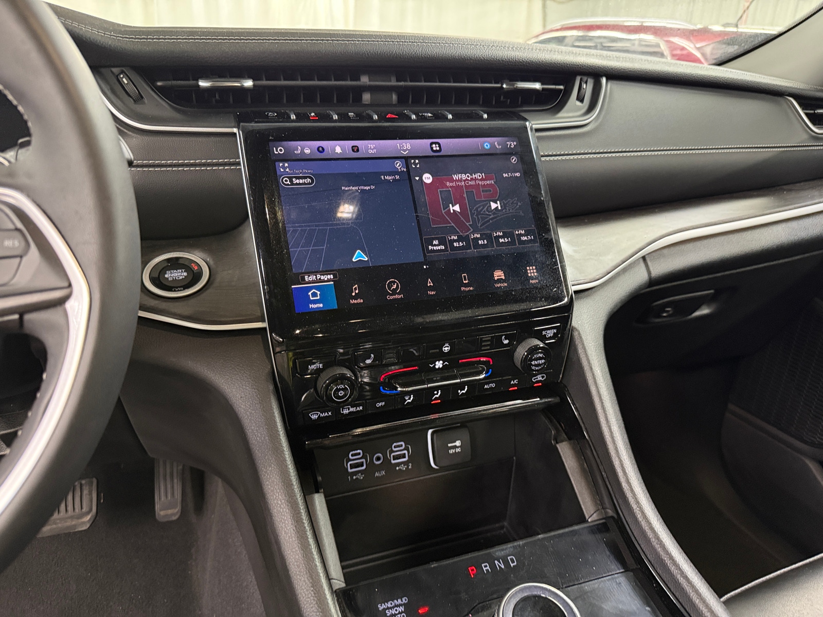 Thumbnail: 2023 Jeep Grand Cherokee - 3