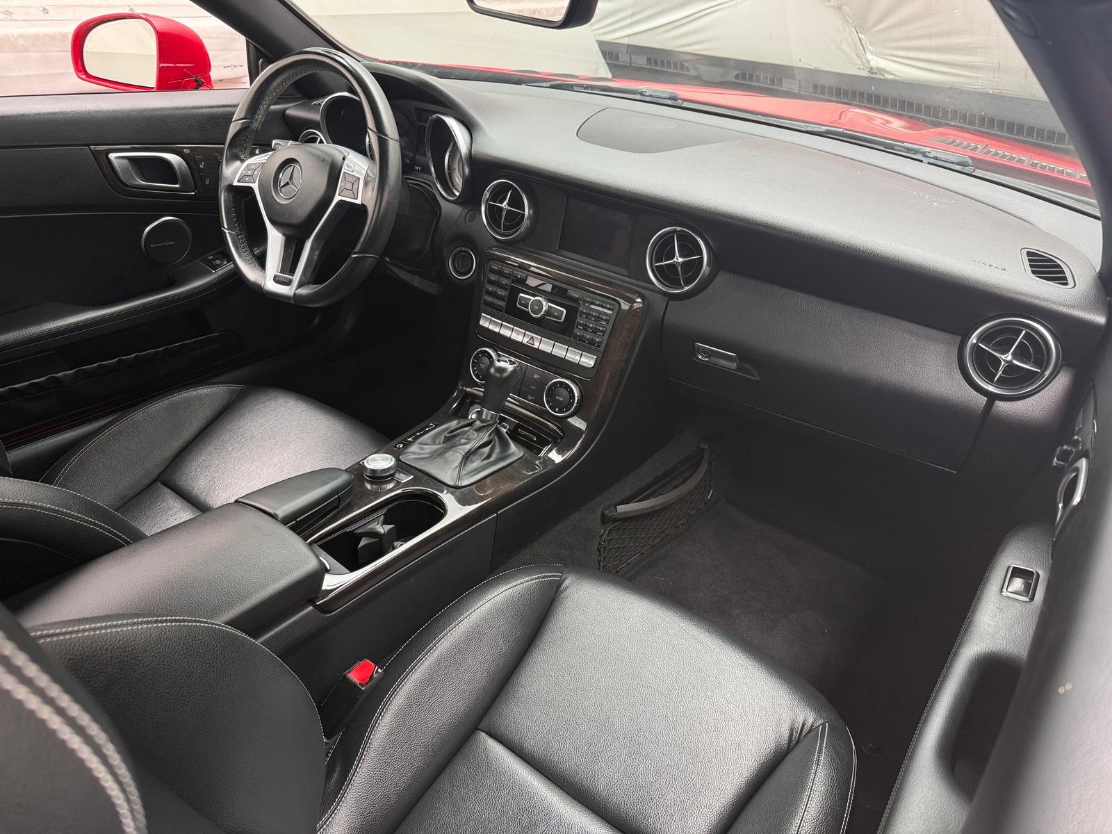 Thumbnail: 2014 Mercedes-Benz SLK - 2