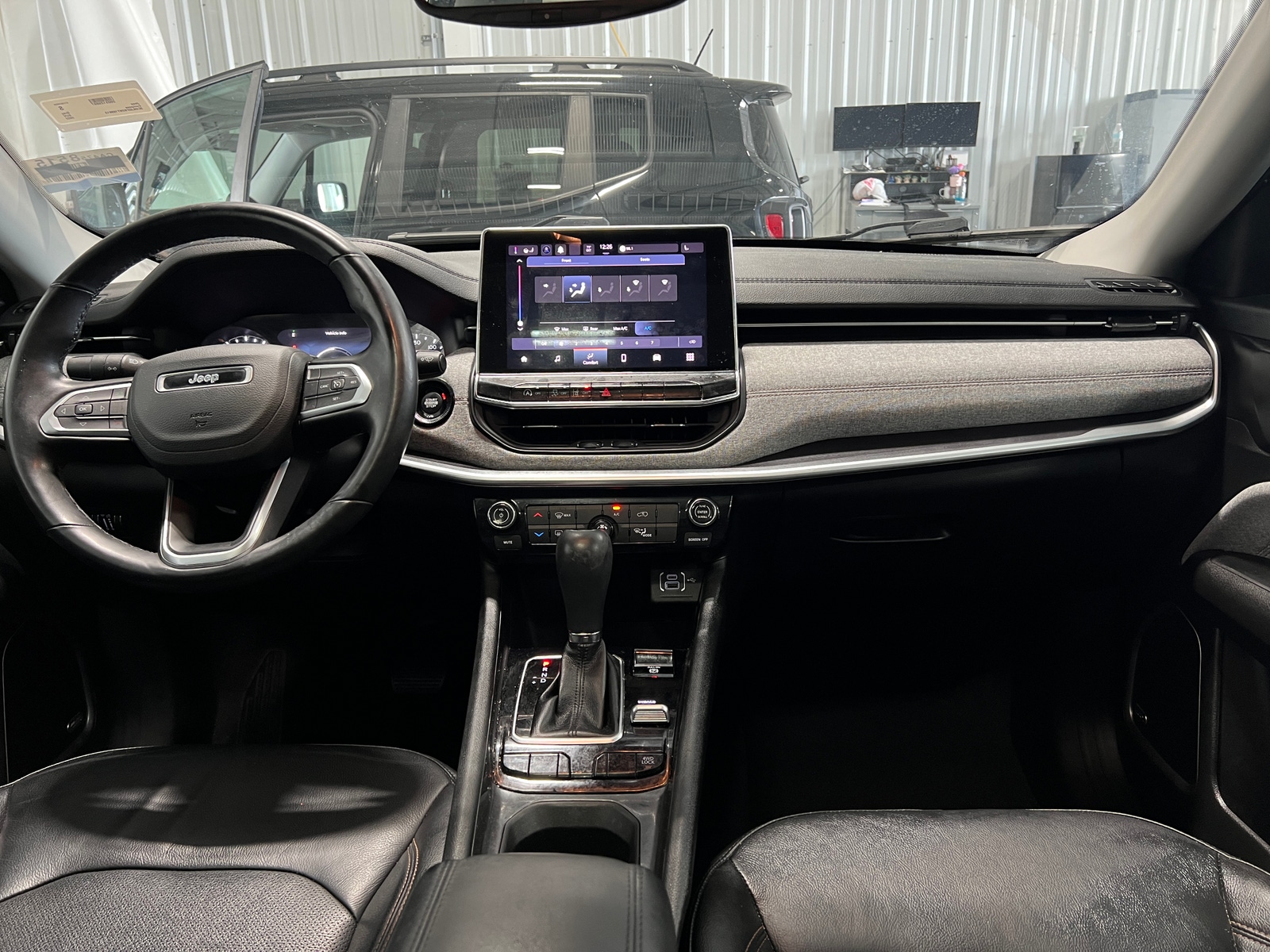 Thumbnail: 2022 Jeep Compass - 2