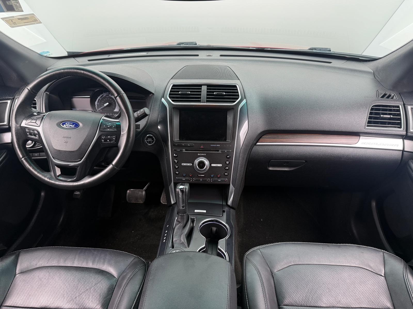 Thumbnail: 2016 Ford Explorer - 2