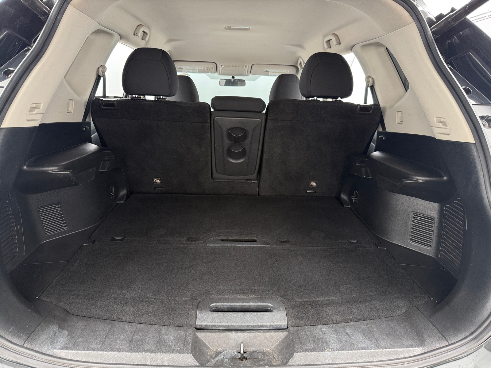 Thumbnail: 2018 Nissan Rogue - 7