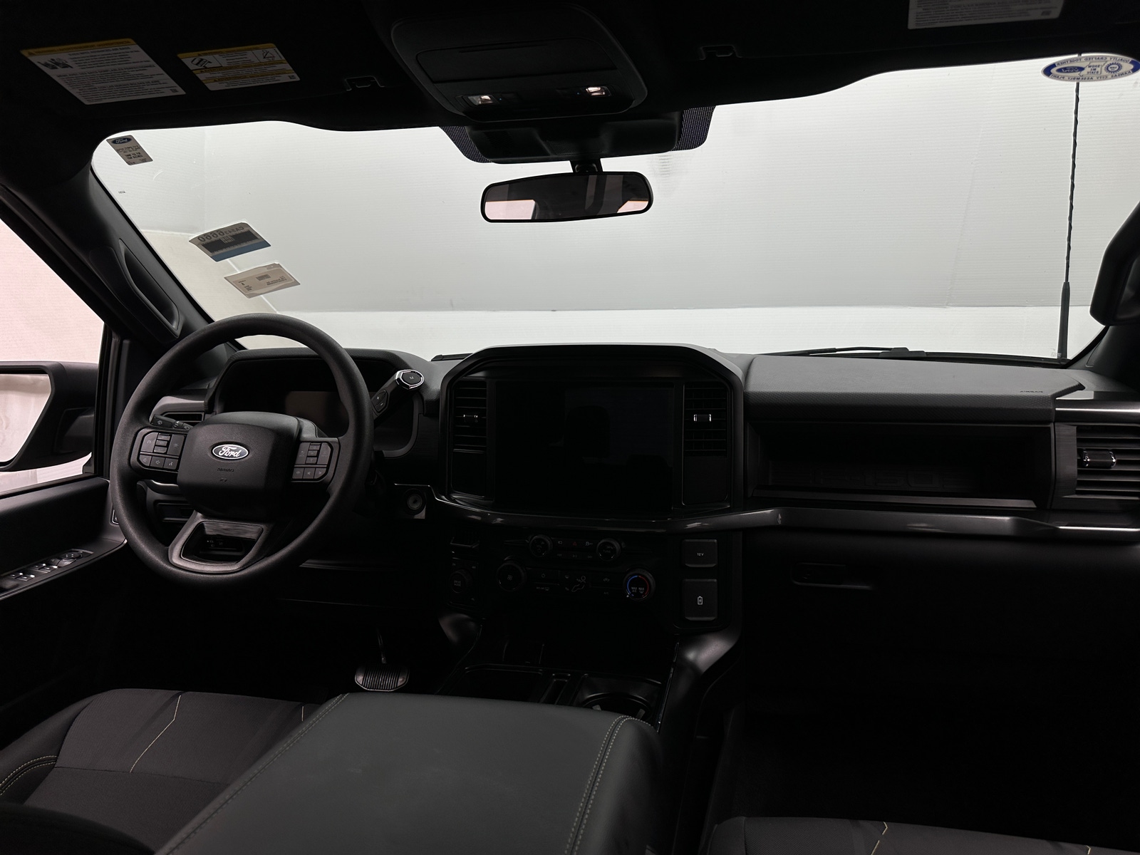 Thumbnail: 2025 Ford Econoline - 3