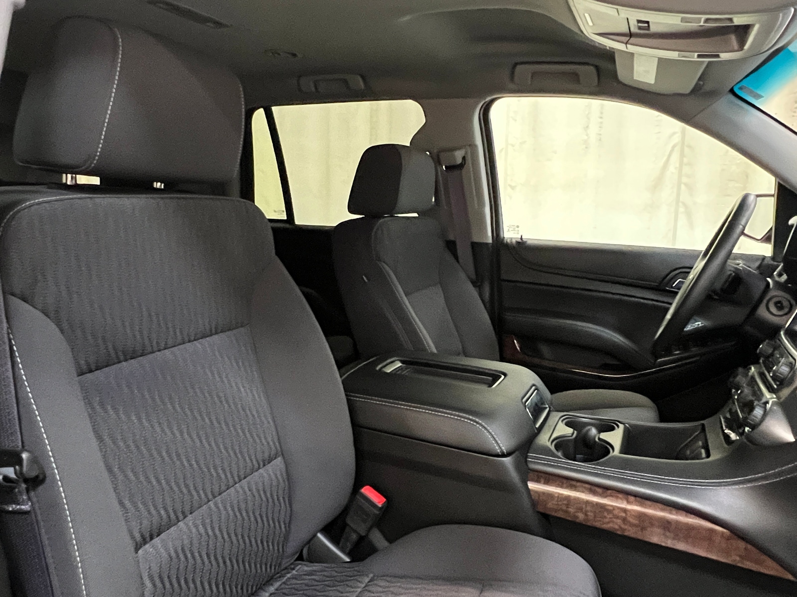 Thumbnail: 2017 Chevrolet Tahoe - 2