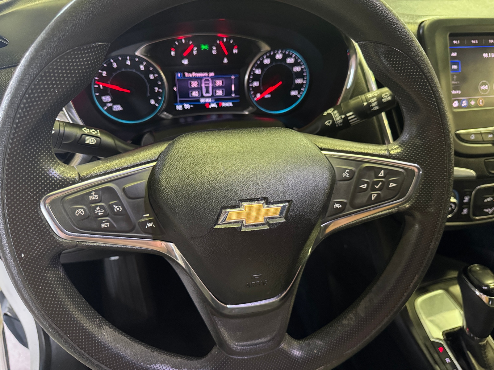 Thumbnail: 2020 Chevrolet Equinox - 5