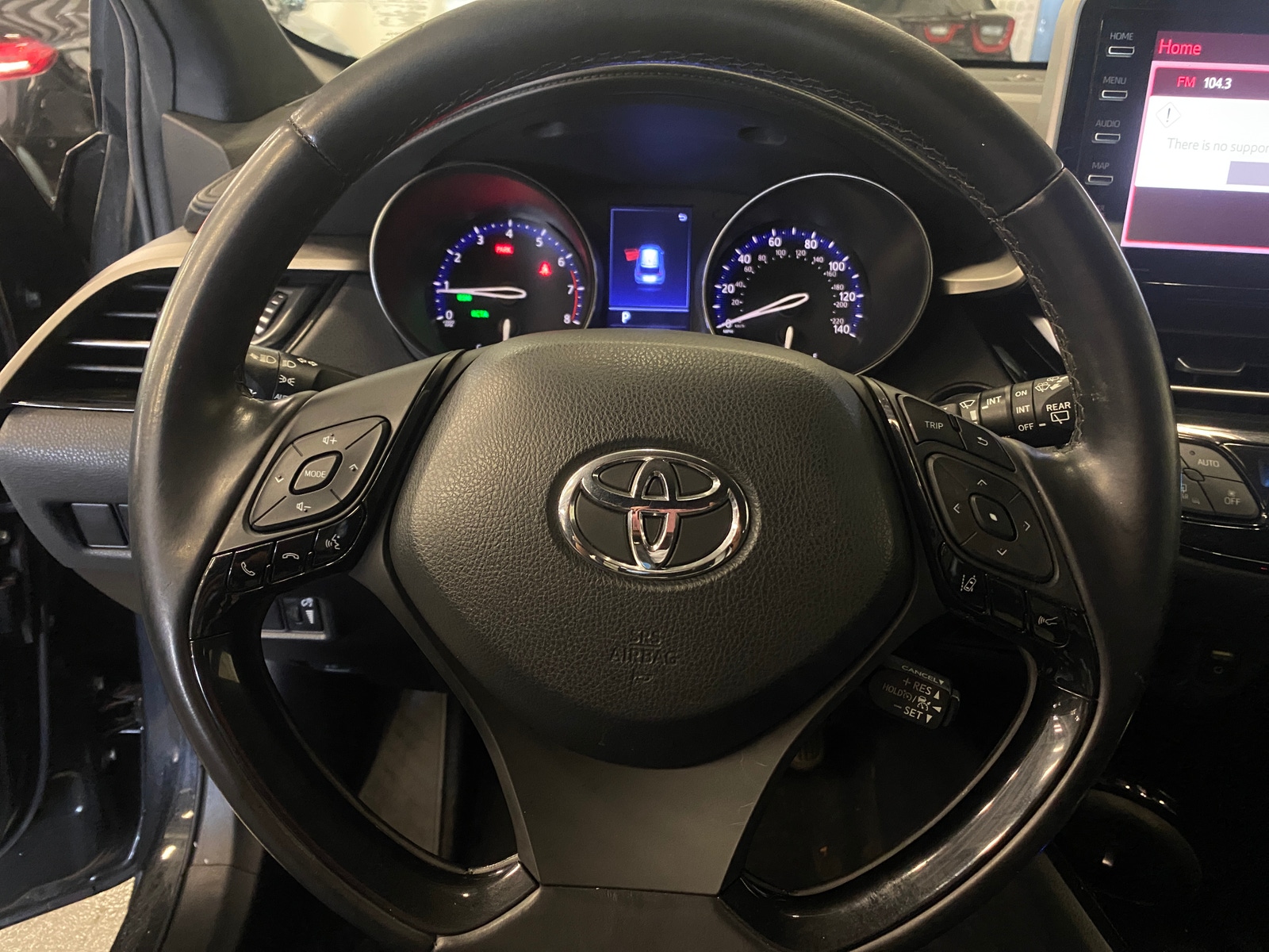 Thumbnail: 2019 Toyota C-HR - 5