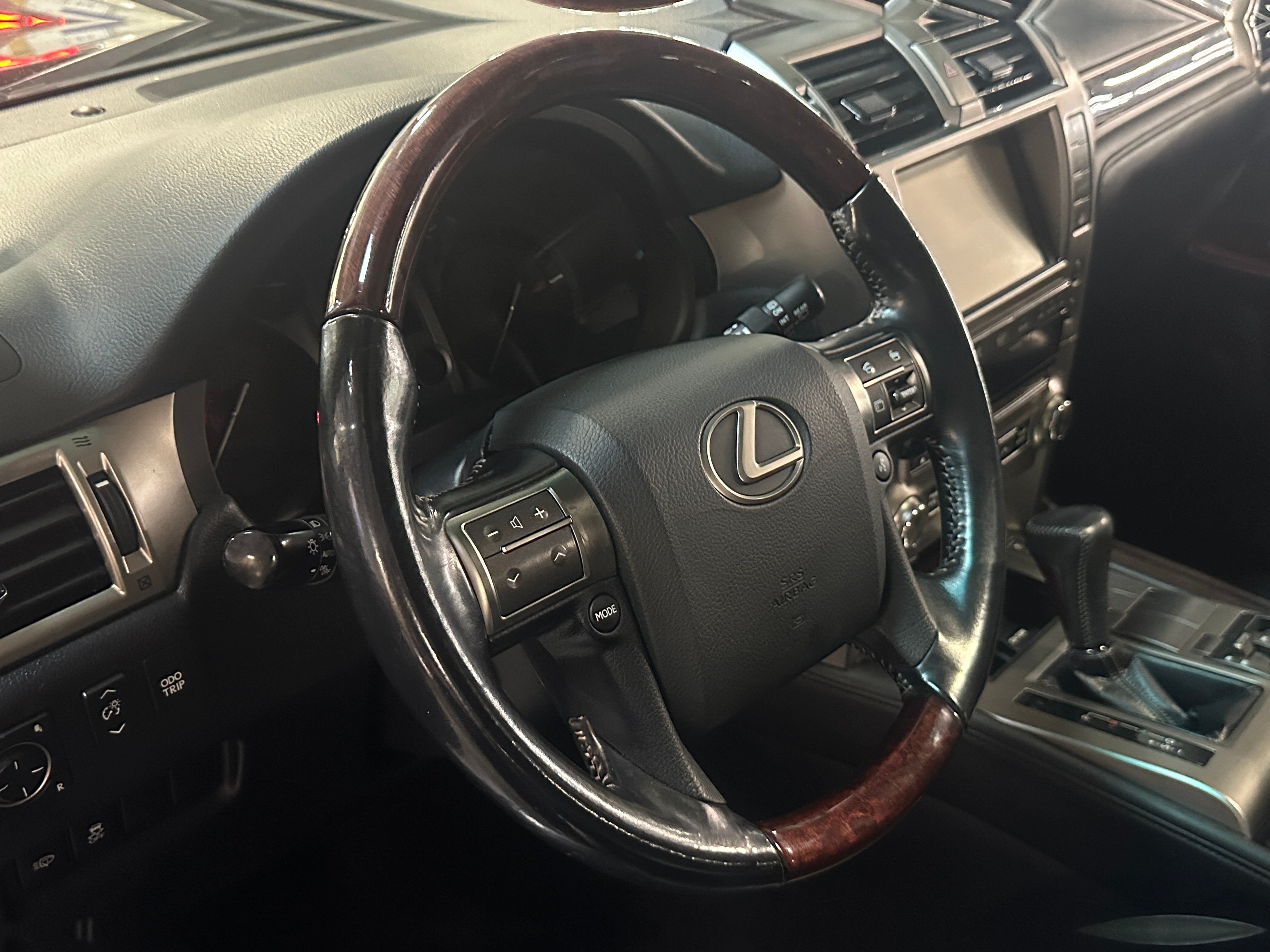 2017 Lexus GX Base