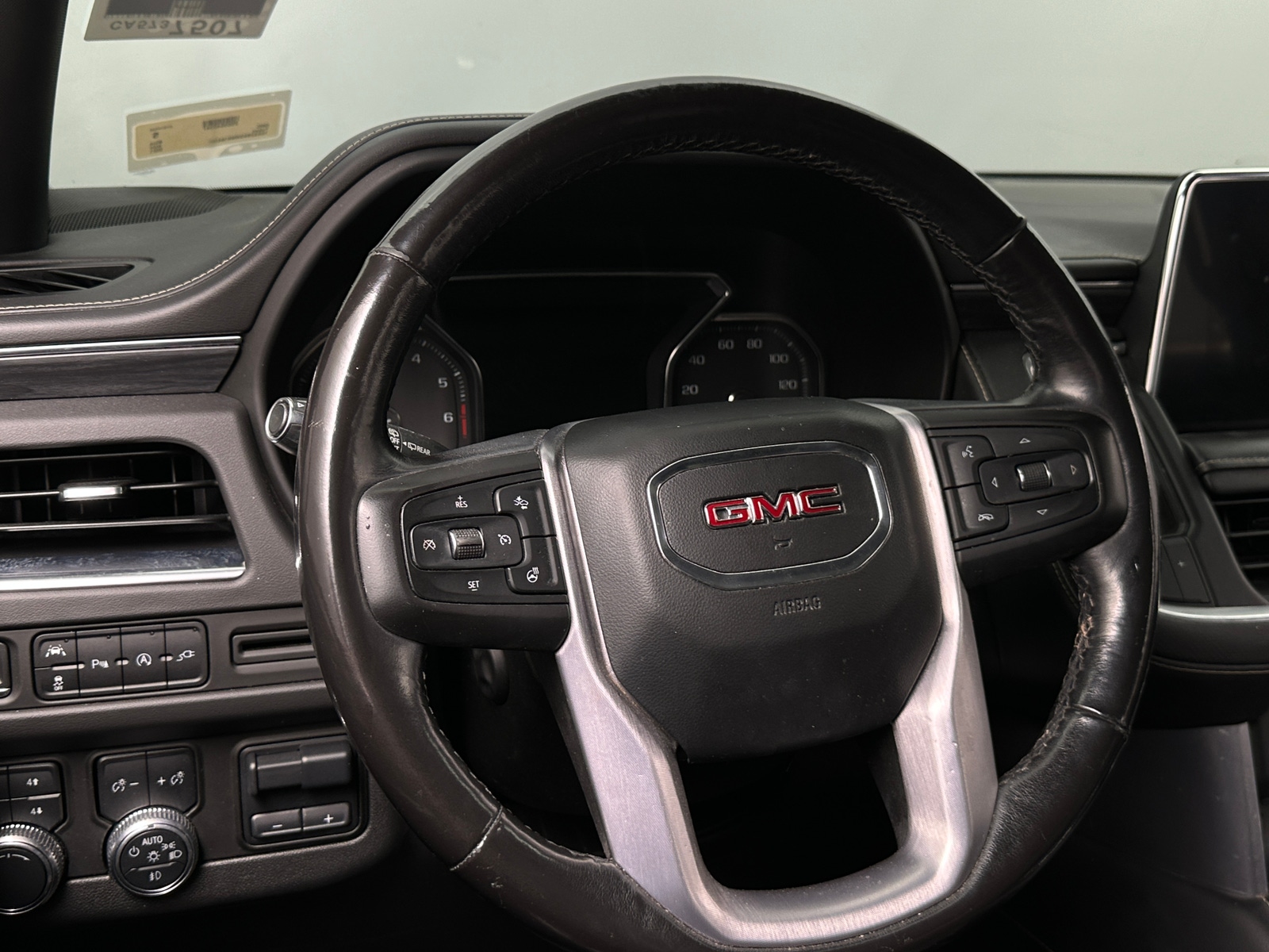 Thumbnail: 2021 GMC Yukon - 4